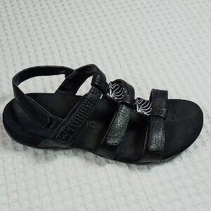 Vionic "Amber" Black Hook & Loop Strappy Sandals Size 9